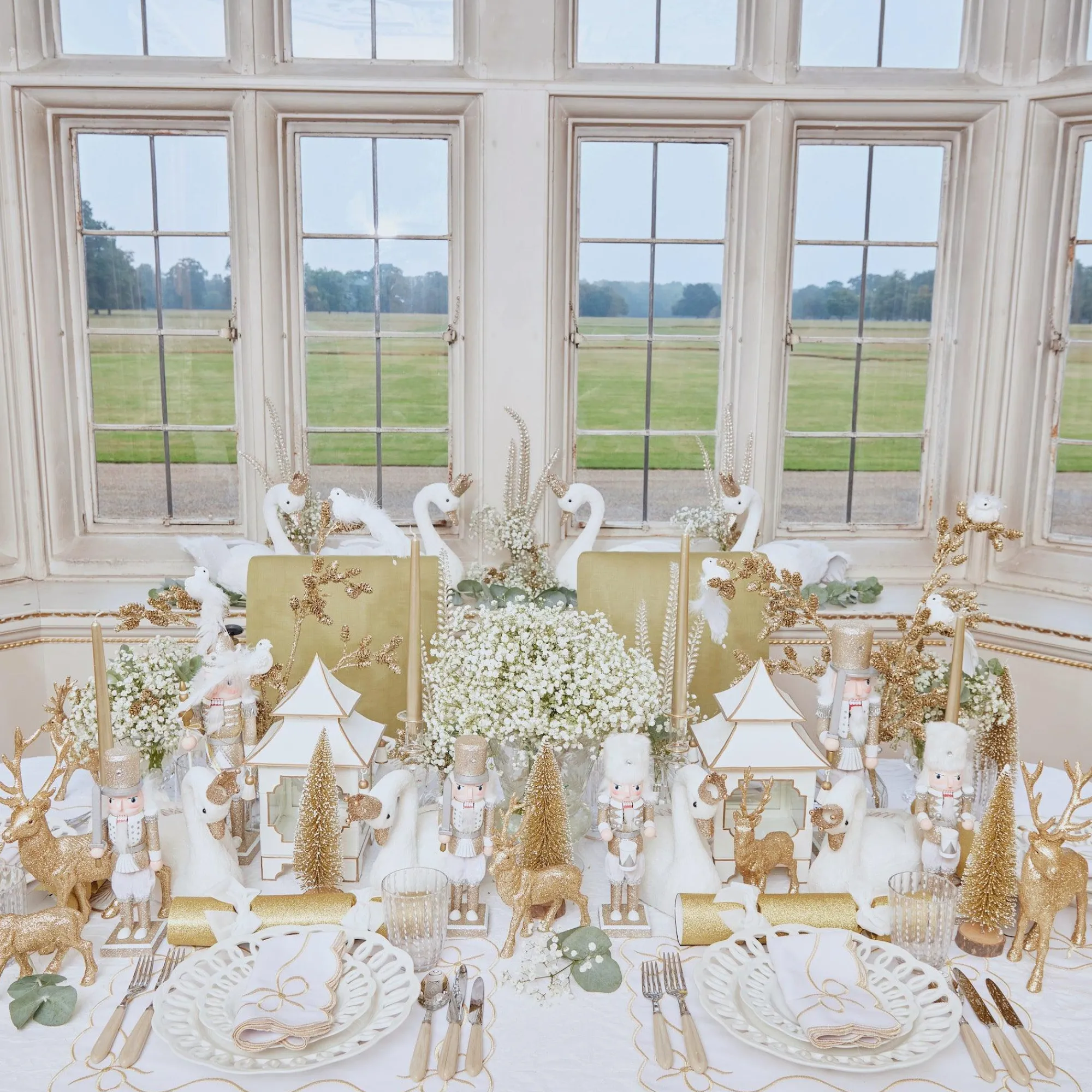 white__gold_pagoda_lanter_10-1.webp Hot White & Gold Pagoda Lantern Candle Holders