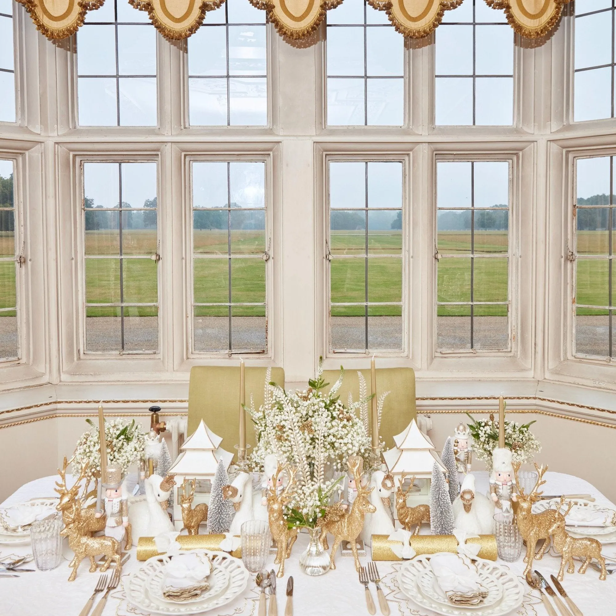 white__gold_pagoda_lanter_7.webp Cheap White & Gold Pagoda Lantern Pagodas & Lanterns