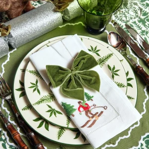 Discount White Embroidered Skier Napkins (Set Of 4) Napkins