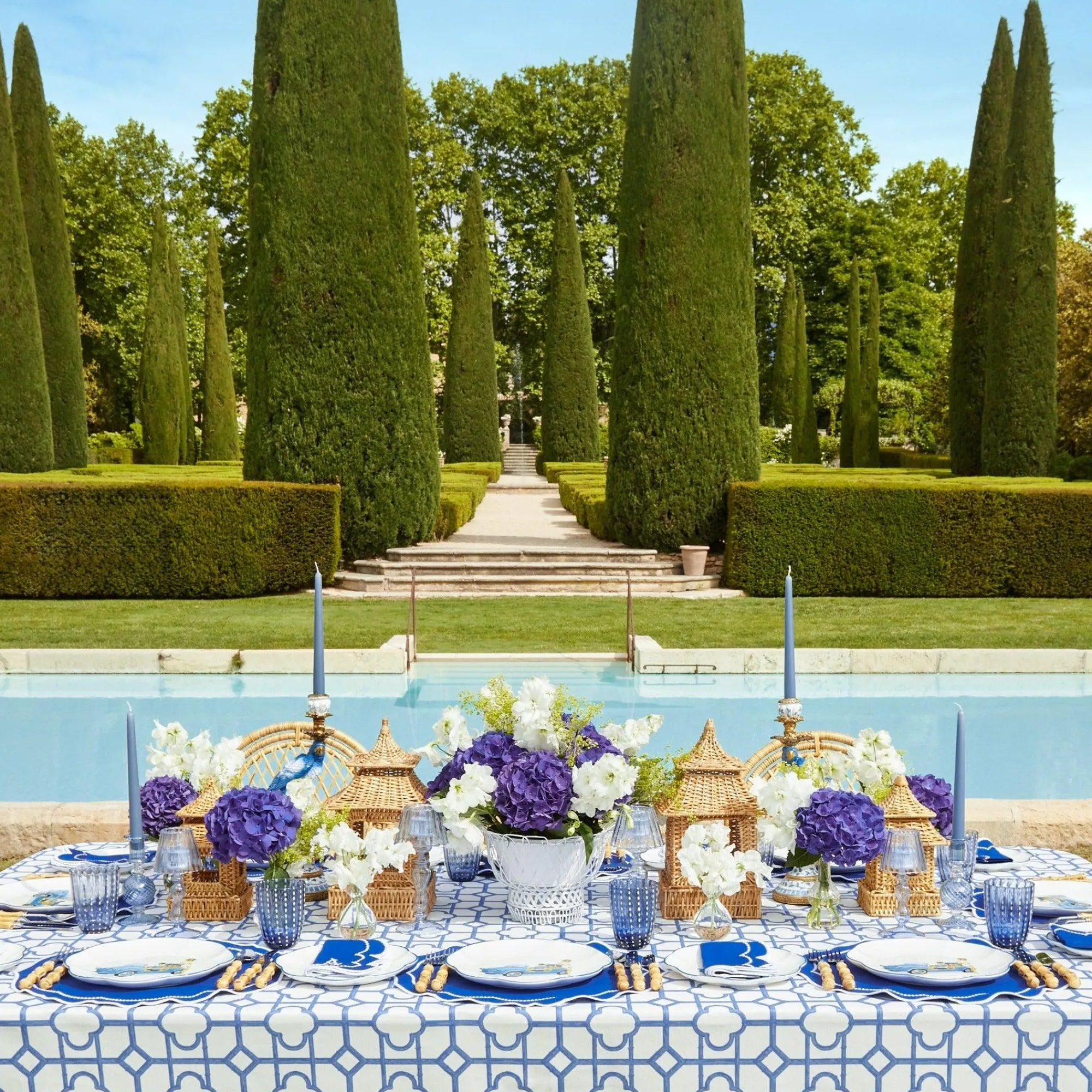 white_metal_planter_3.webp Best Sale White Metal Planter Vases