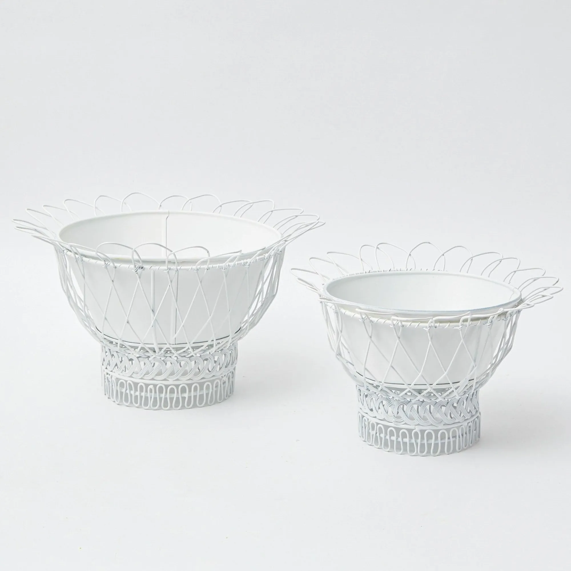 white_metal_planter_7.webp Best Sale White Metal Planter Vases