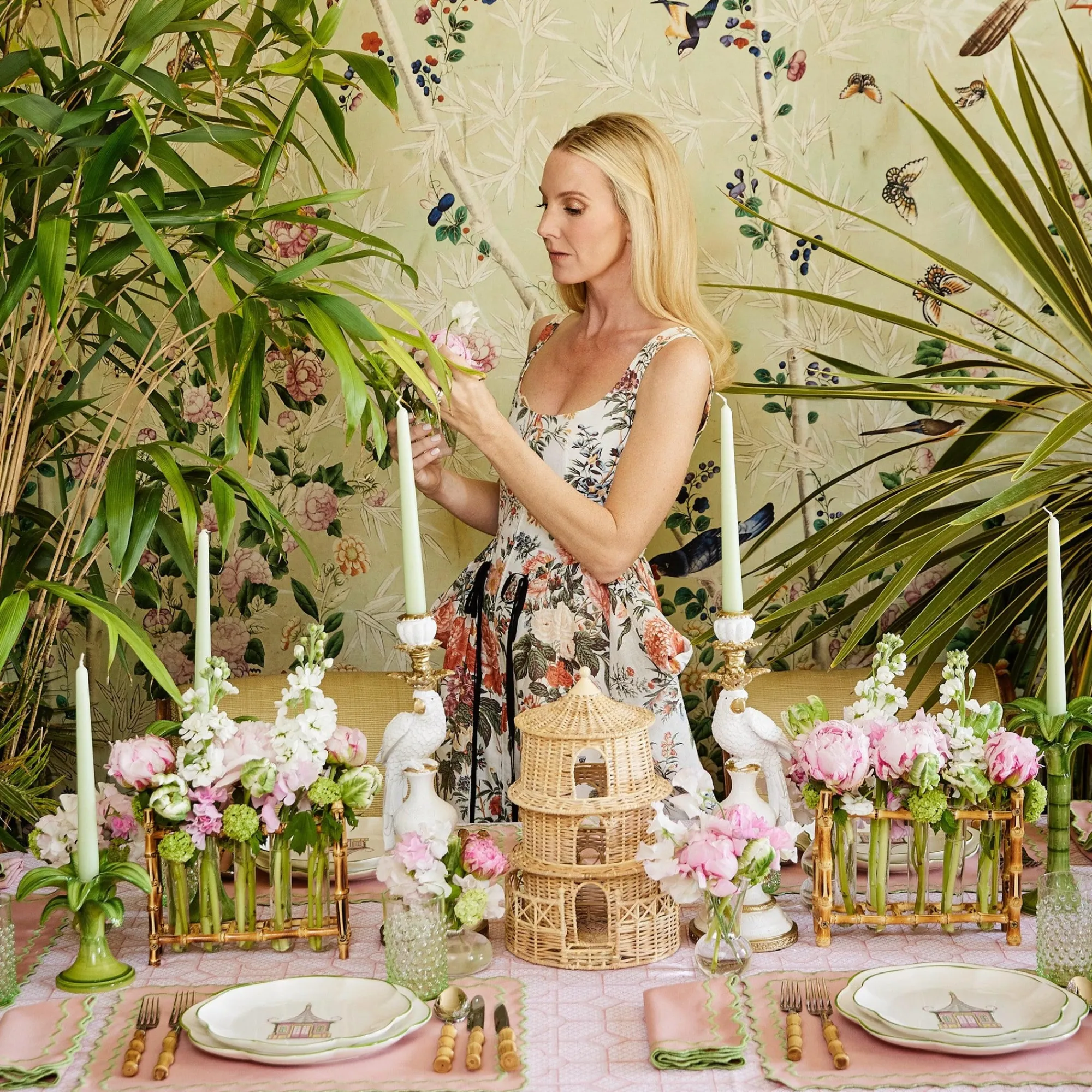 white_parrot_candle_holde_22.webp Cheap White Parrot Candle Holder (Pair) Candle Holders