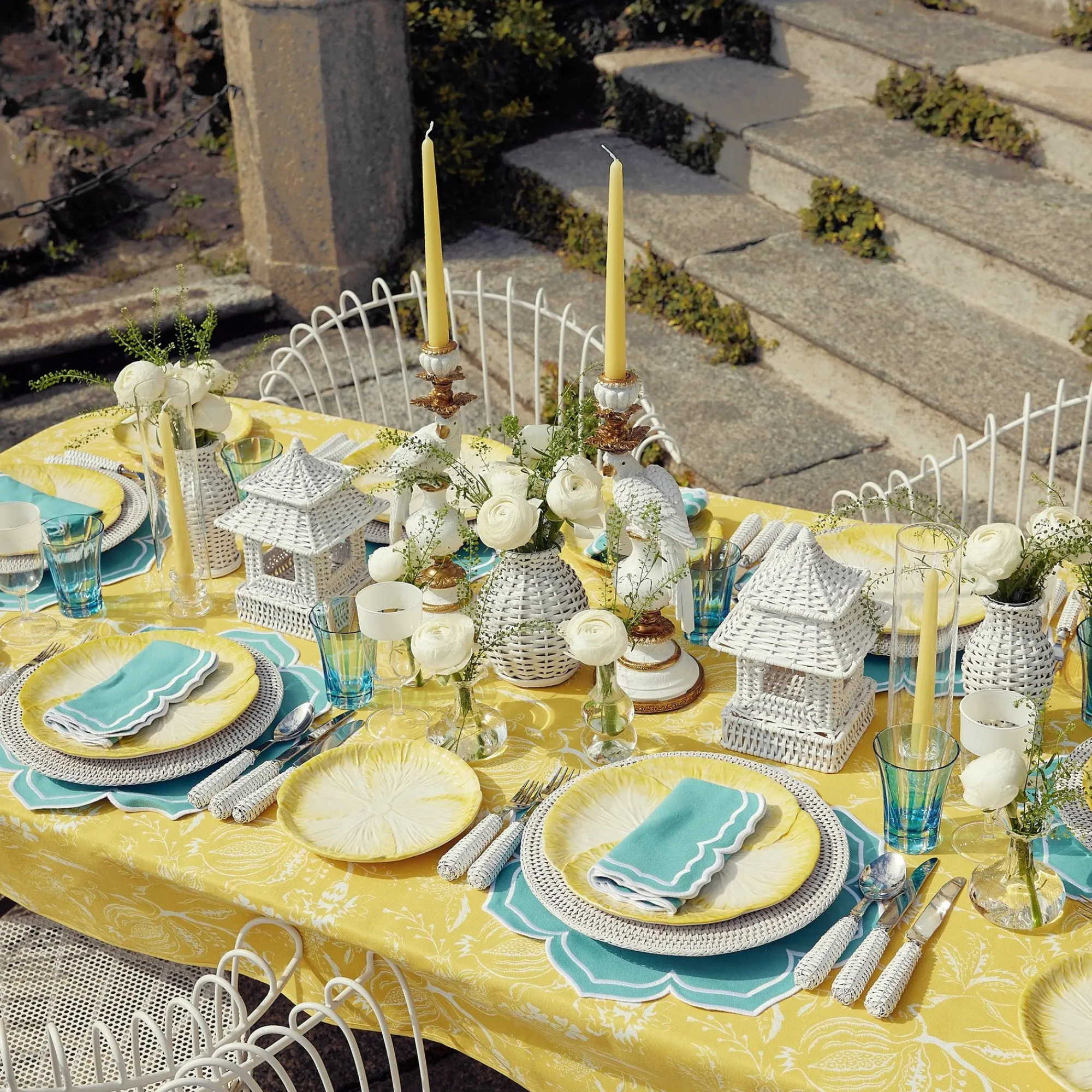 white_rattan_decoration_s_28-3.webp Shop White Rattan Decoration Set Candle Holders