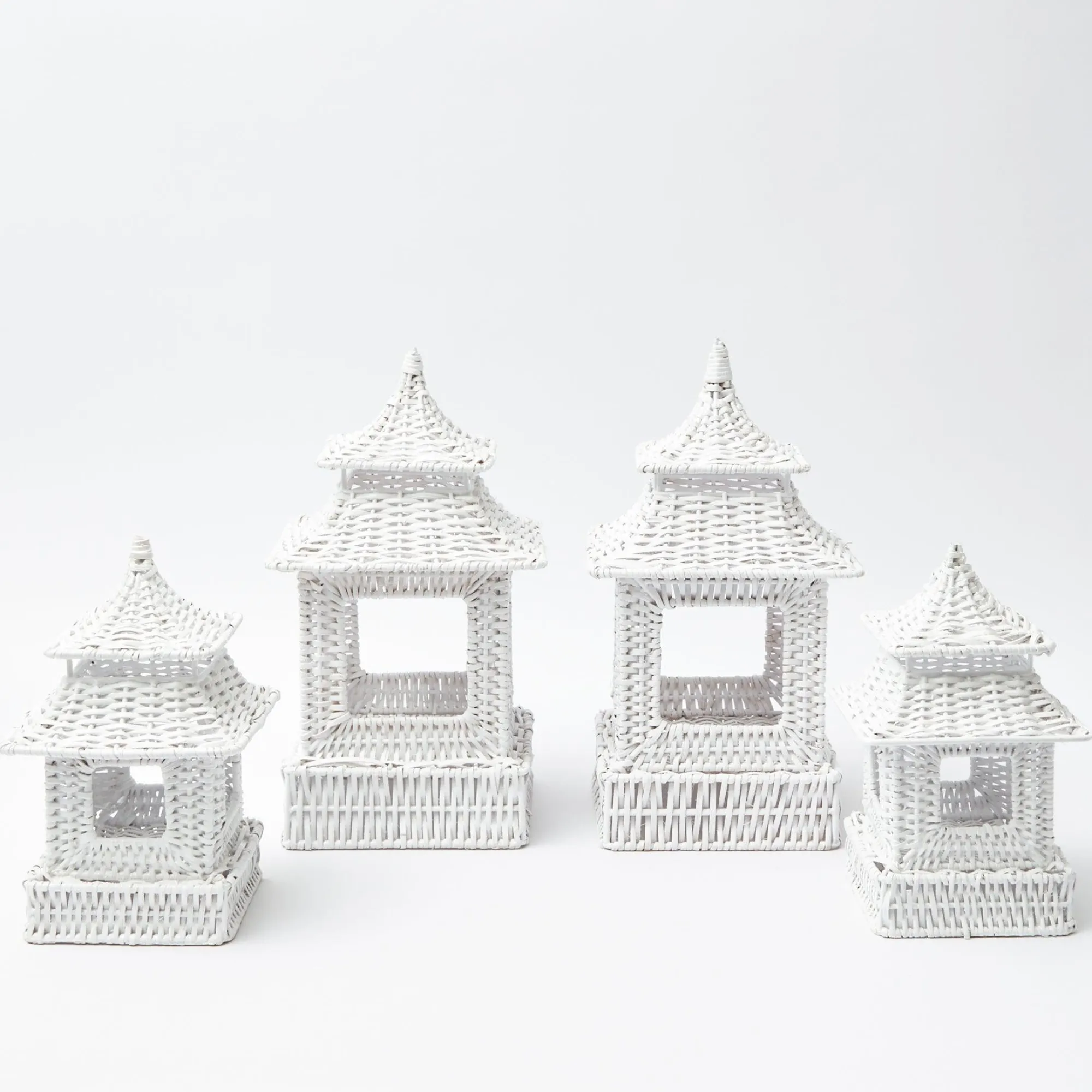 white_rattan_decoration_s_3-3.webp Shop White Rattan Decoration Set Candle Holders