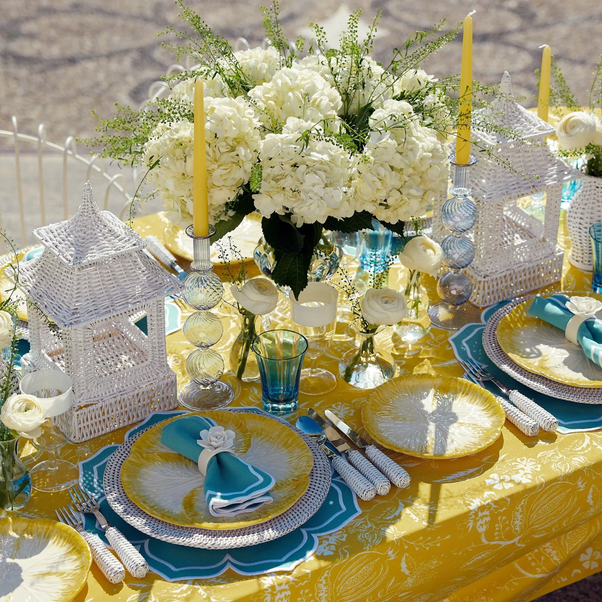 white_rattan_pagoda_lante_14-1.webp Fashion White Rattan Pagoda Lantern Pagodas & Lanterns