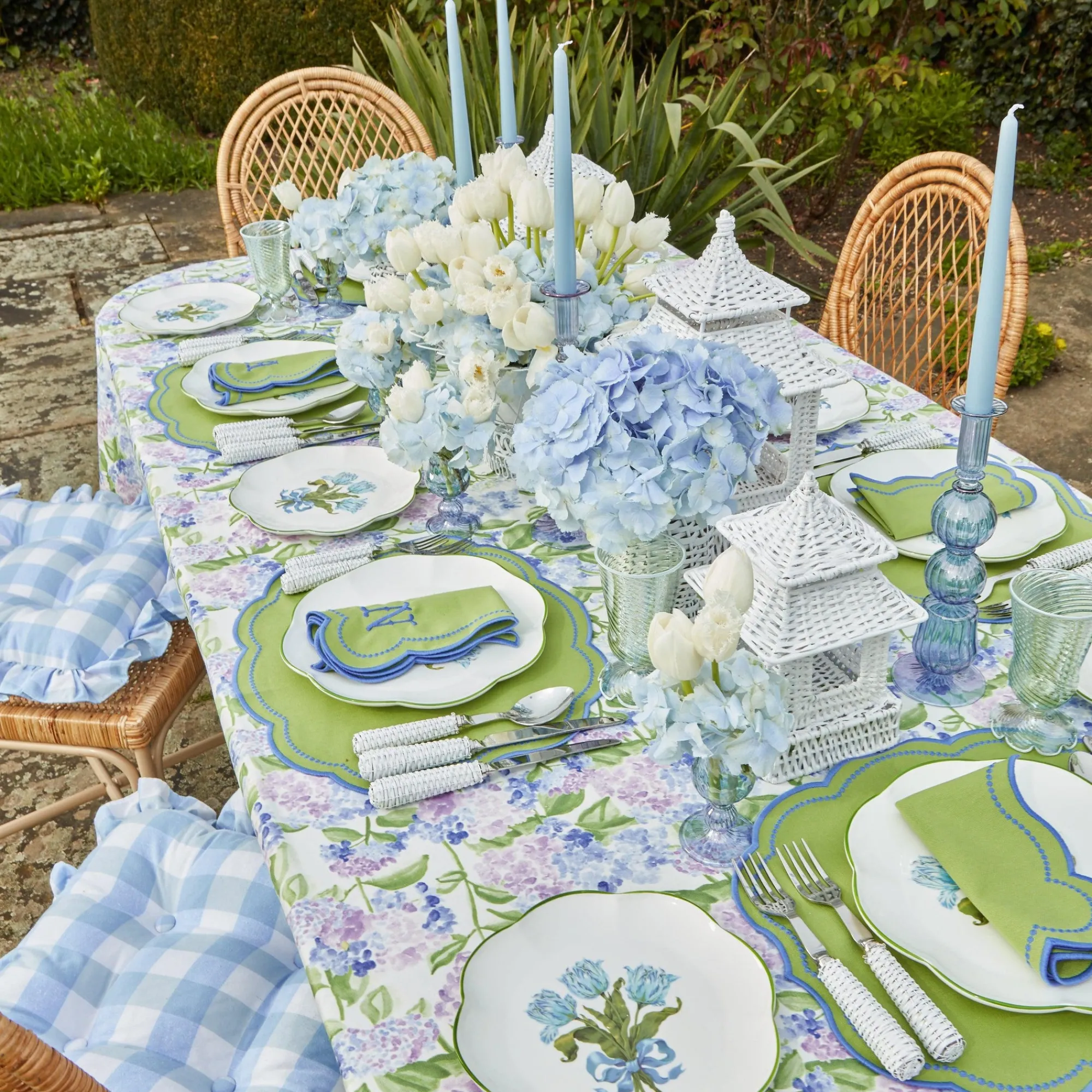 white_rattan_pagoda_lante_7-2.webp Cheap White Rattan Pagoda Lantern Set Pagodas & Lanterns