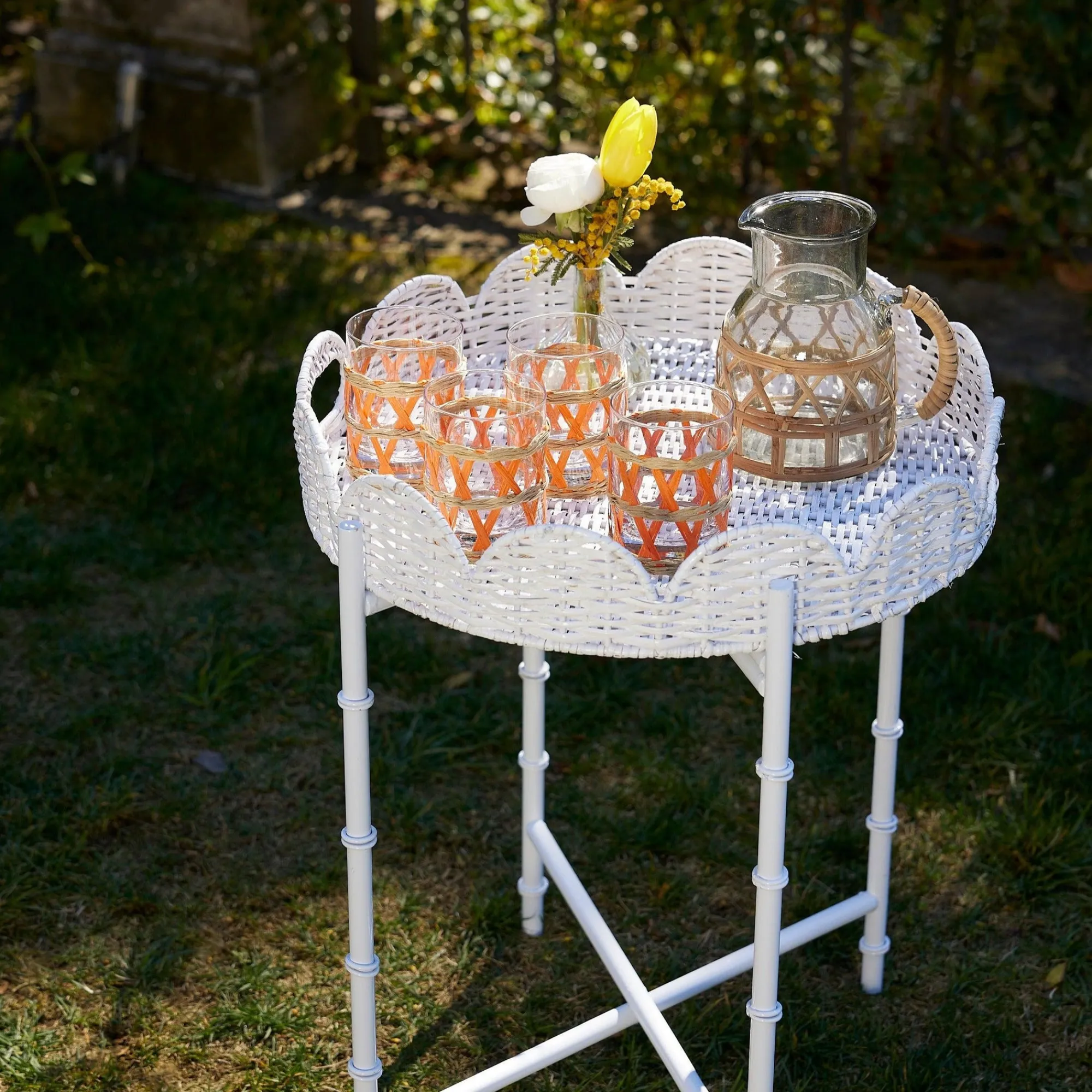 white_rattan_round_scallo_3-1.webp Shop White Rattan Round Scalloped Tray With Stand Trays & Liners