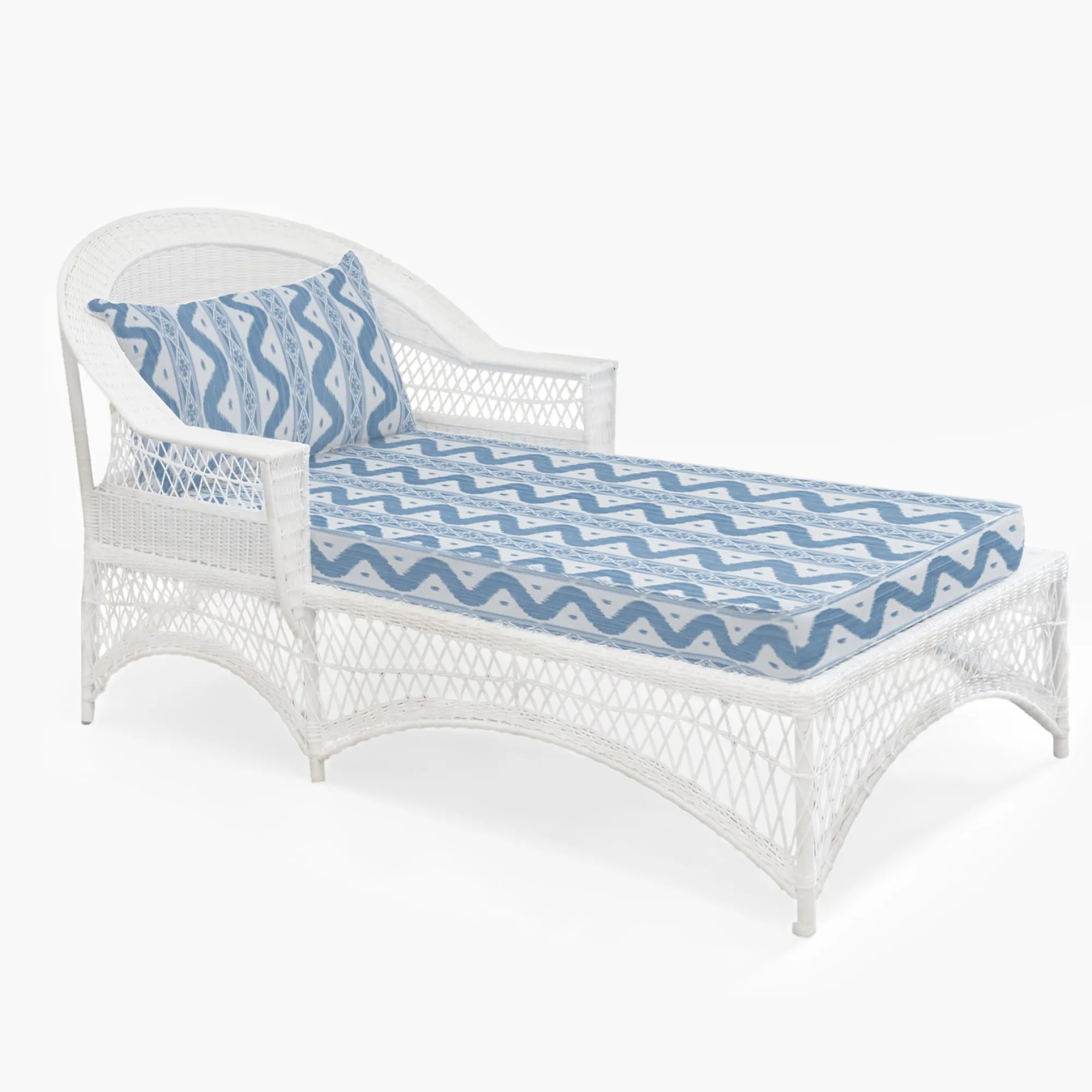 white_rattan_sun_lounger__0.webp Outlet White Rattan Sun Lounger With Blue Ikat Cushion Rattan Furniture