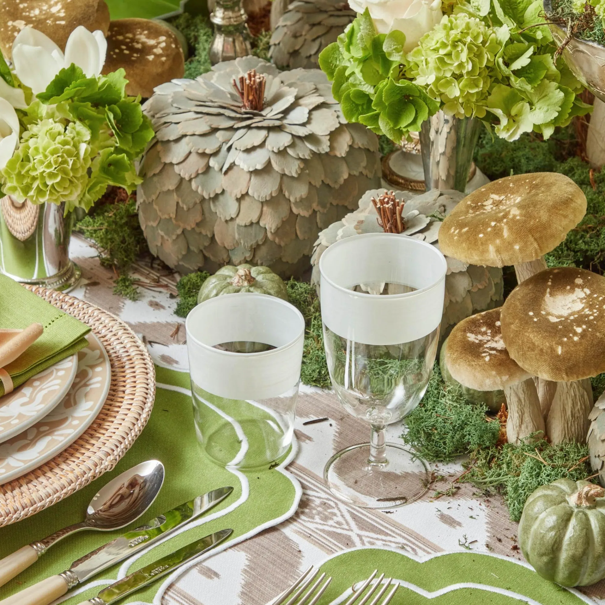 white_ribbon_water__wine__18.webp Discount White Ribbon Water & Wine Glassware Set Glassware Sets