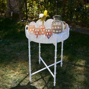 Best White Round Scalloped Rattan Tray Trays & Liners