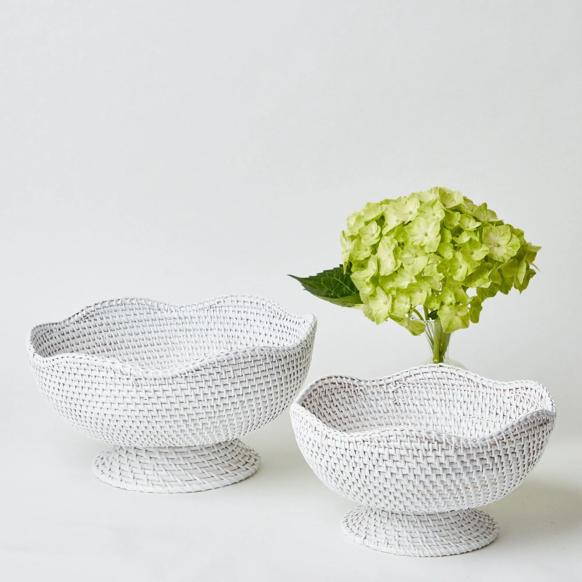 white_scalloped_rattan_bo_0.webp Store White Scalloped Rattan Bowl (Medium) Rattan Tableware