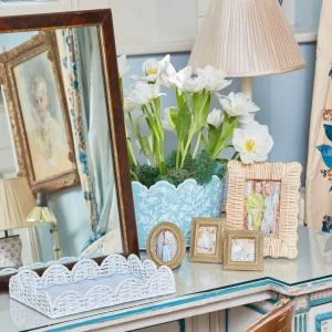 Cheap White Small Scalloped Rattan Tray Rattan Tableware