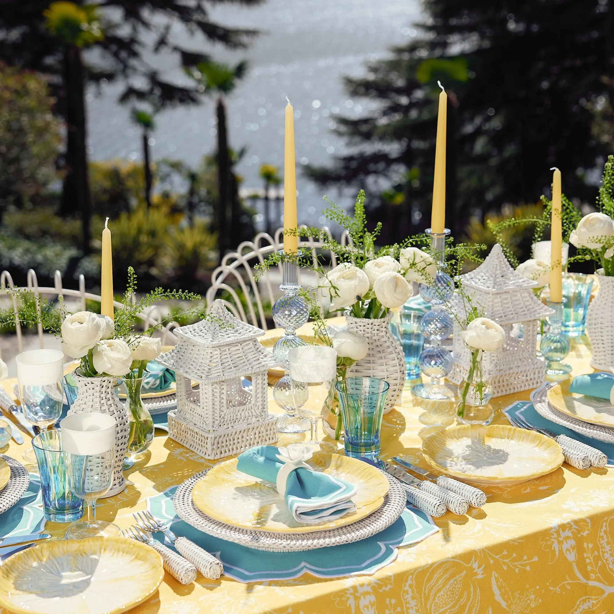 yellow_capri_lettuce_dinn_3-1.webp Store Yellow Capri Lettuce Dinner & Starter Plates (Set Of 8) Crockery Sets