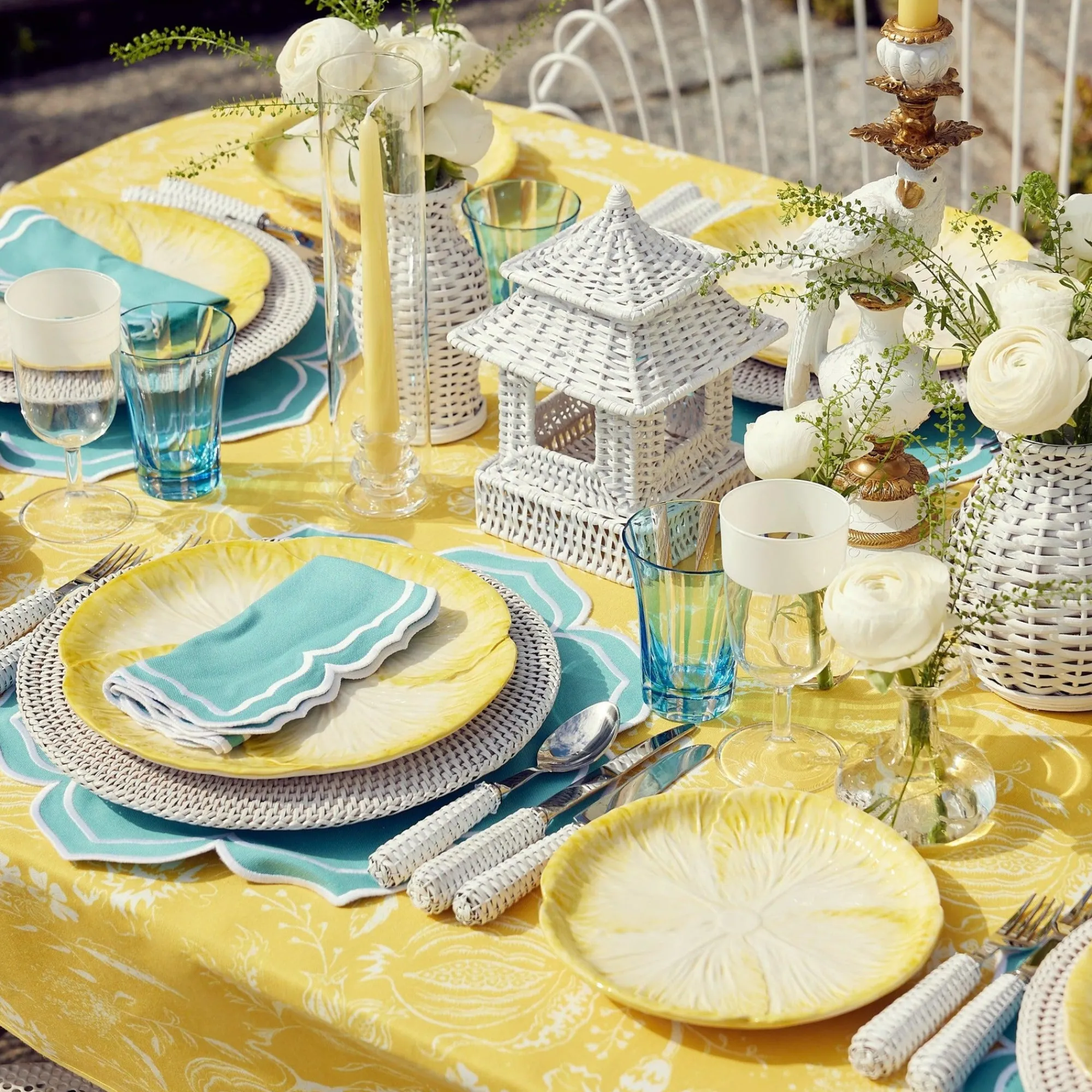 yellow_capri_lettuce_dinn_4-3.webp Cheap Yellow Capri Lettuce Dinner & Starter Plates (Set Of 8) Dinner Plates