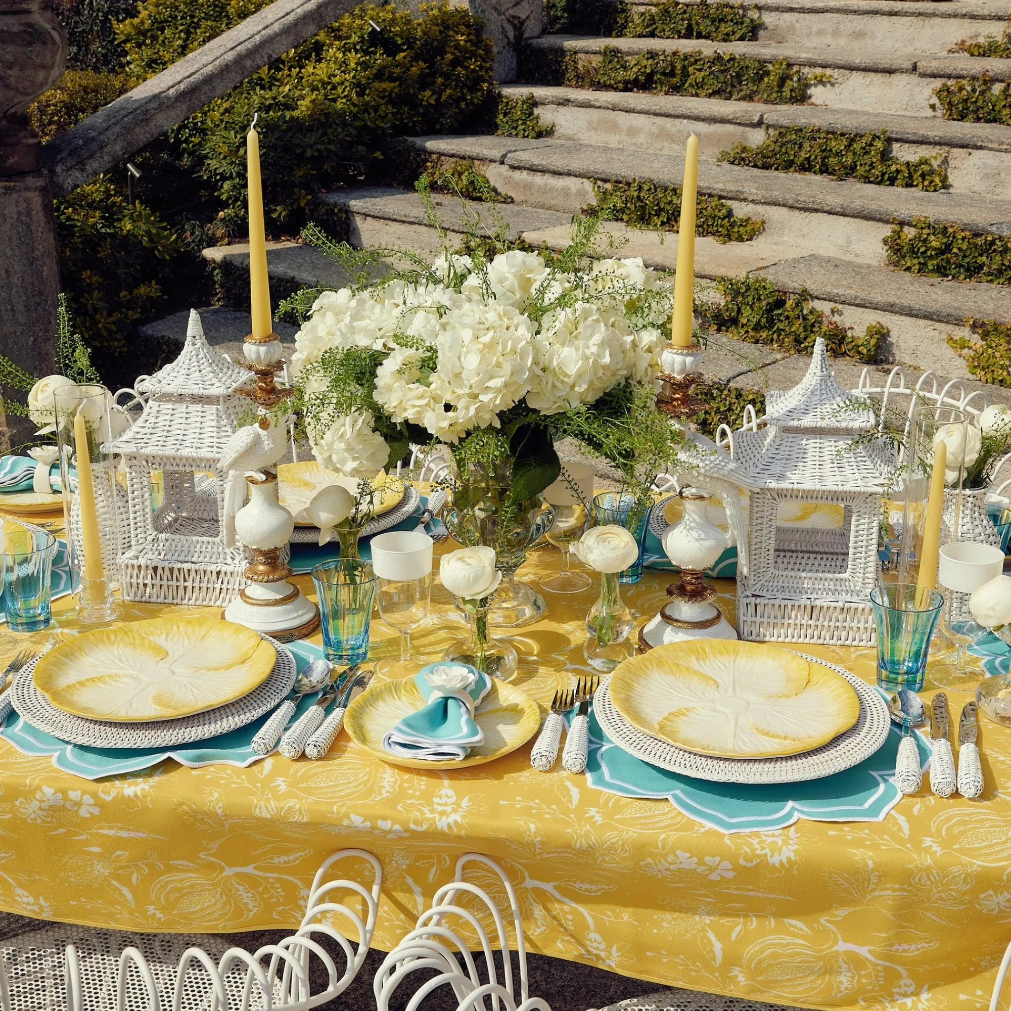 yellow_melograno_candlesc_2-1.webp Clearance Yellow Melograno Candlescape Candle Holders