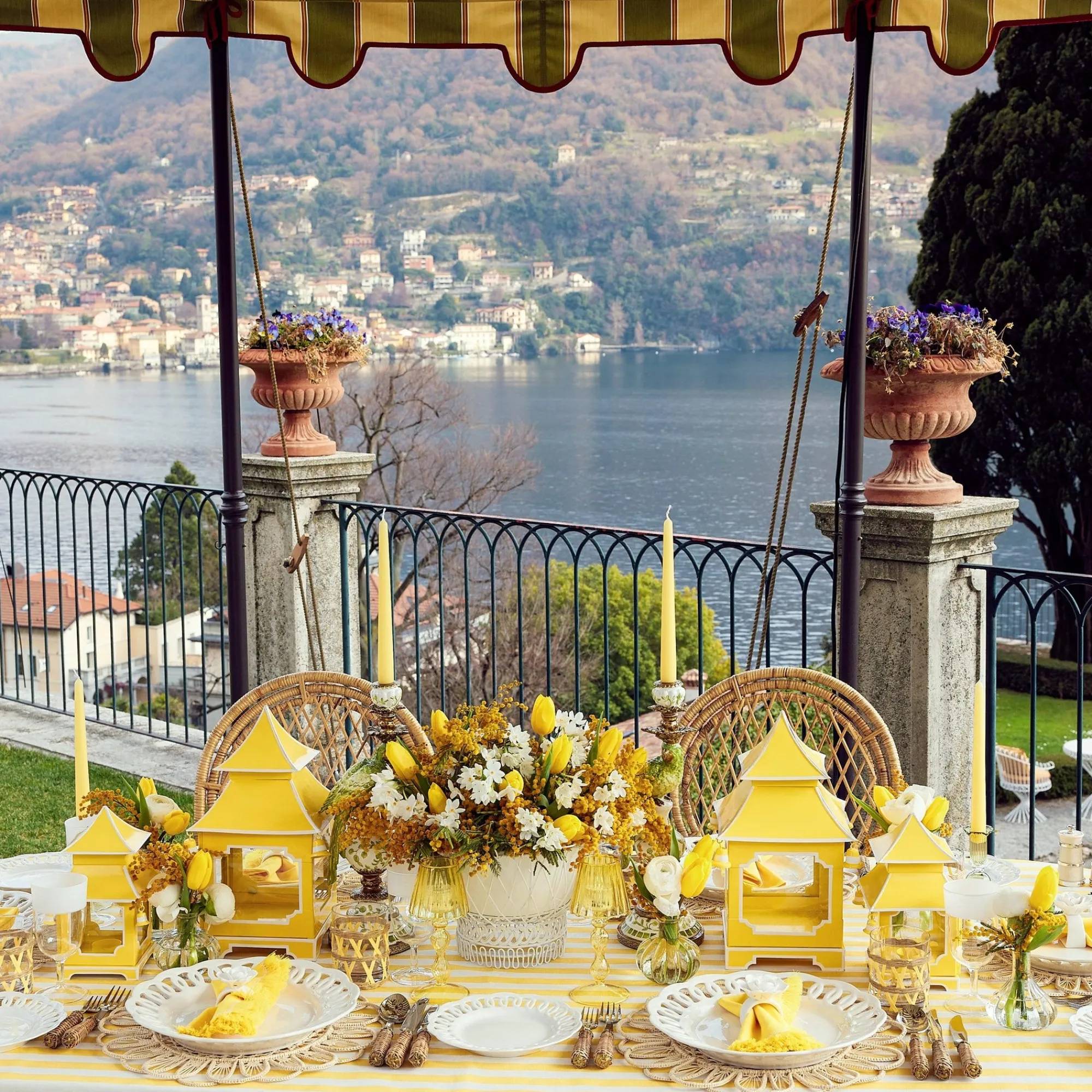 yellow_pagoda_lantern_set_13-1.webp Best Sale Yellow Pagoda Lantern Set Candle Holders